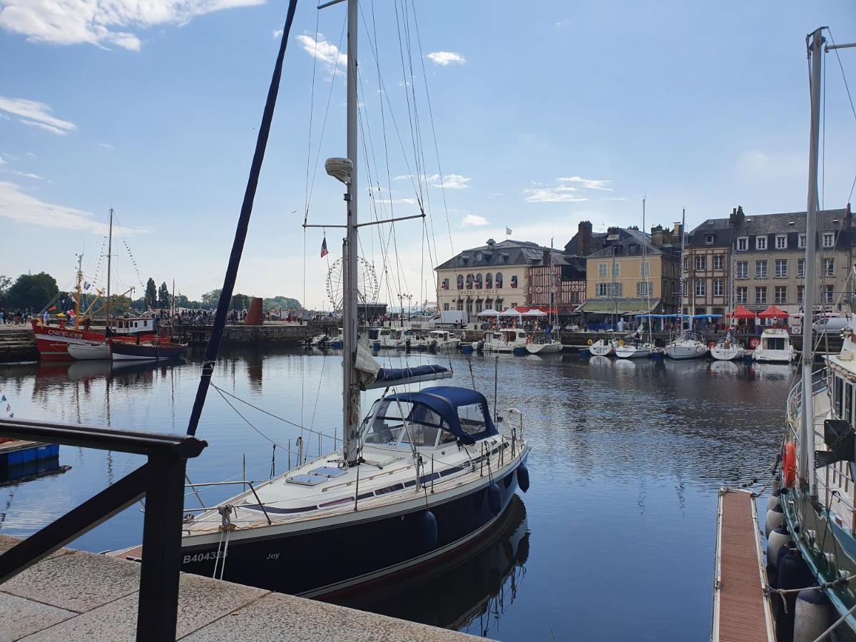 La Venelle Saint Jean Apartment Honfleur Exterior photo
